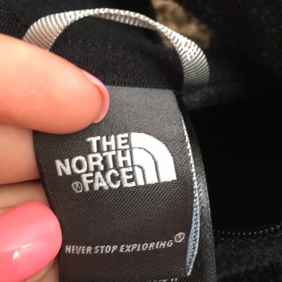 Pullover - Picture 2 of 3